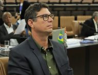 Dudi pede ajuda a deputado para instalação de Centro Especializado em Reabilitação em Jacareí