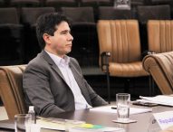 Hernani questiona prefeito sobre número de enfermeiros, auxiliares e técnicos de enfermagem efetivos na rede pública