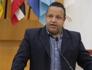 Roninha questiona prefeito sobre uso de cartões inteligentes no transporte público