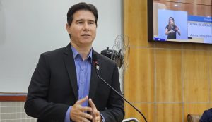 Hernani questiona prefeito sobre efetividade da campanha “Outubro Rosa” em Jacareí