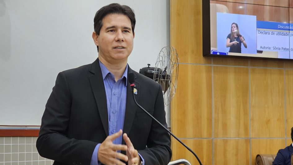 Hernani questiona prefeito sobre efetividade da campanha “Outubro Rosa” em Jacareí