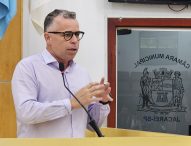 Luís Flávio questiona prefeito sobre falta de segurança nas escolas da rede pública de Jacareí