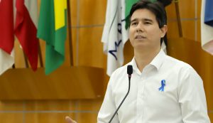 Hernani Barreto questiona prefeito sobre atendimento no CRAS do Residencial São Paulo