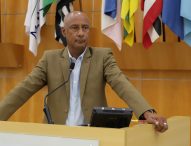 Paulinho dos Condutores questiona prefeito sobre assistência à saúde mental em Jacareí