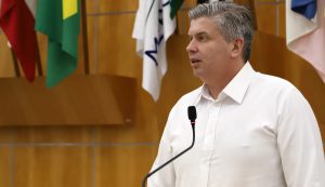 Dr. Rodrigo pede intensificação de rondas da PM na Praça dos Expedicionários