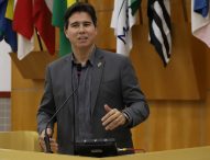 Hernani questiona prefeito sobre atraso na canalização de afluentes do Córrego do Tanquinho
