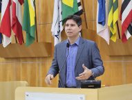 Hernani questiona prefeito sobre demora na realização de cirurgias de catarata