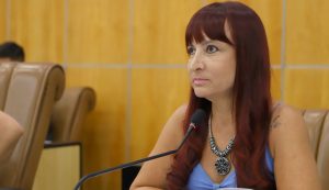 Sônia questiona prefeito sobre fiscalização de denúncias sobre maus-tratos a animais