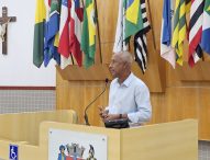 Paulinho dos Condutores questiona prefeito sobre lentidão de trânsito em avenidas do Villa Branca