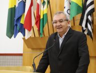 Marcelo Dantas pede troca de abrigos de dois pontos de ônibus no Villa Branca