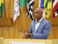 Paulinho dos Condutores pede recursos a deputado para construção de hospital veterinário