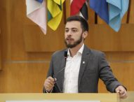 Gabriel Belém questiona condições trabalhistas da Concessão Ambiental Jacareí