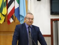Marcelo Dantas cobra urgência da EDP para poda de árvores em Jacareí