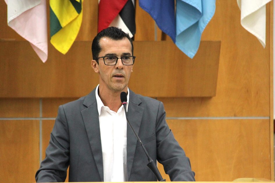 Daniel Mariano aciona CCR RioSP e DER por melhorias em rodovias