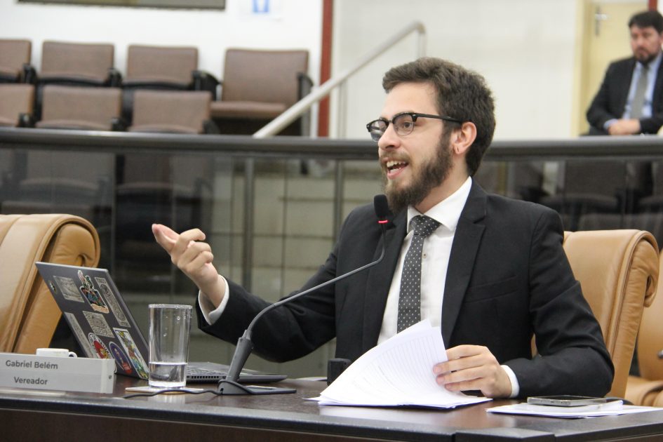 Gabriel Belém pede vistoria e higienização de caixa d´água do EducaMais Centro