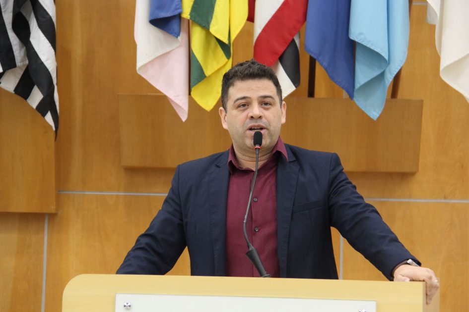 Jean Araújo pede serviço de entrega dos Correios na zona rural do Jardim Santana
