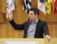 Jean Araújo solicita retomada de obras na ciclovia da Lucas Nogueira Garcez