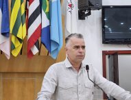 Luís Flávio questiona prefeito sobre construção de pronto-socorro e hospital municipal