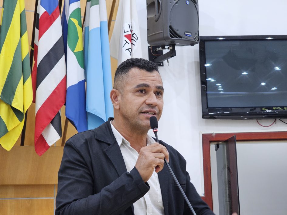 Siufarne pede limpeza de córrego no bairro Cidade Salvador