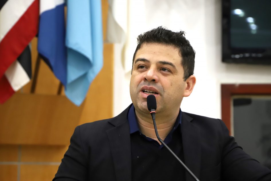 Jean Araújo solicita flexibilização no agendamento de transporte ambulatorial