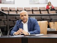 Juex Almeida alerta Prefeitura sobre exploração infantil em Jacareí