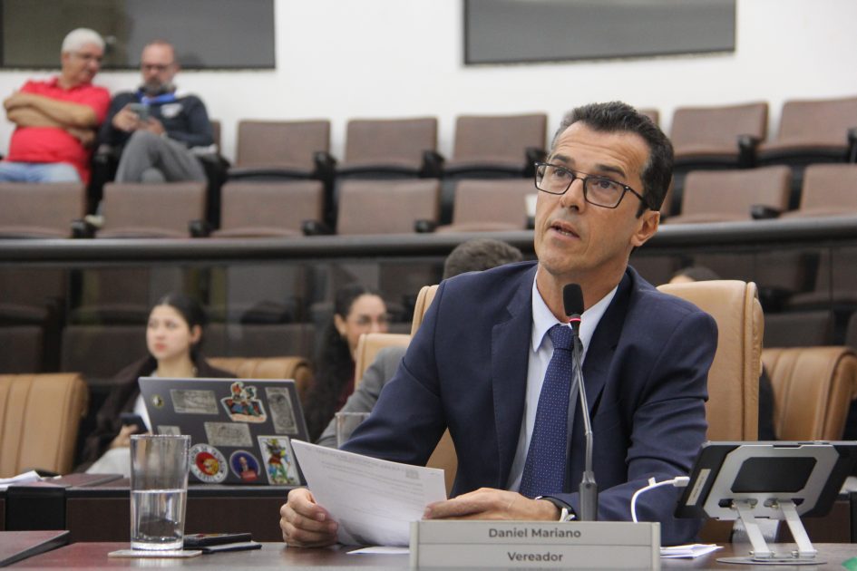 Daniel Mariano reivindica medidas para aperfeiçoar plataforma “Atende Bem Online”