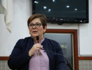 Maria Amélia pede mais ônibus aos moradores do Novo Amanhecer