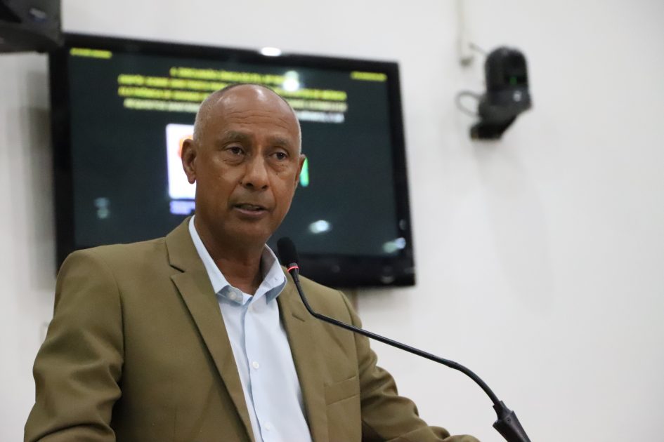 Paulinho dos Condutores pede LEV no Jardim Rio Comprido