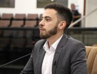Gabriel Belém cobra Prefeitura sobre realocação de famílias e processos disciplinares