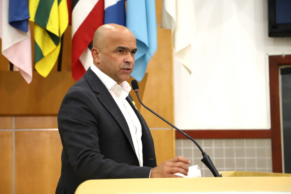 Juex Almeida aciona polícias civil e militar para combate ao crime no Jardim Paraíso