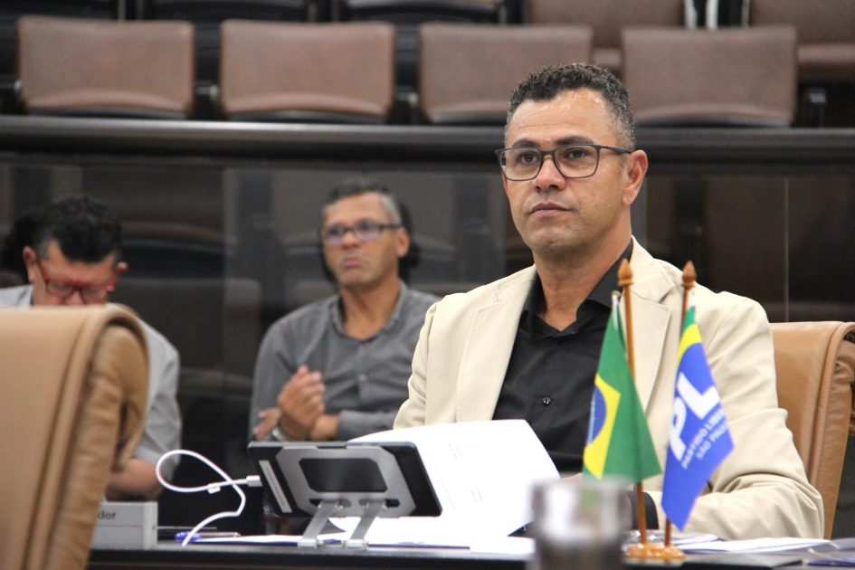 Siufarne alerta Prefeitura para supressão de árvore na Rua Barão de Jacareí