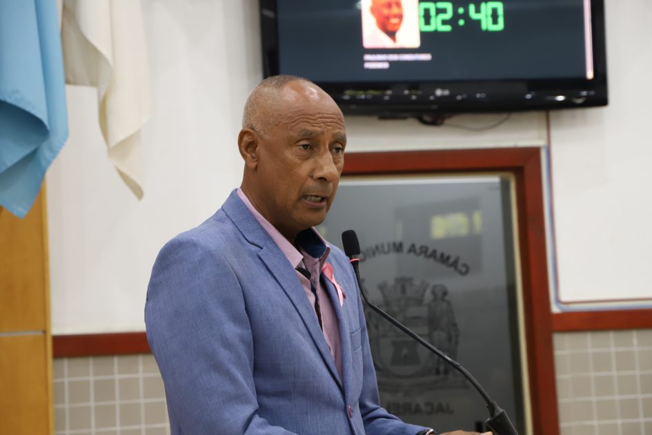 Paulinho dos Condutores cobra instalação de lixeiras no Centro