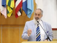 Valmir reivindica construção de casas junto ao governo de São Paulo