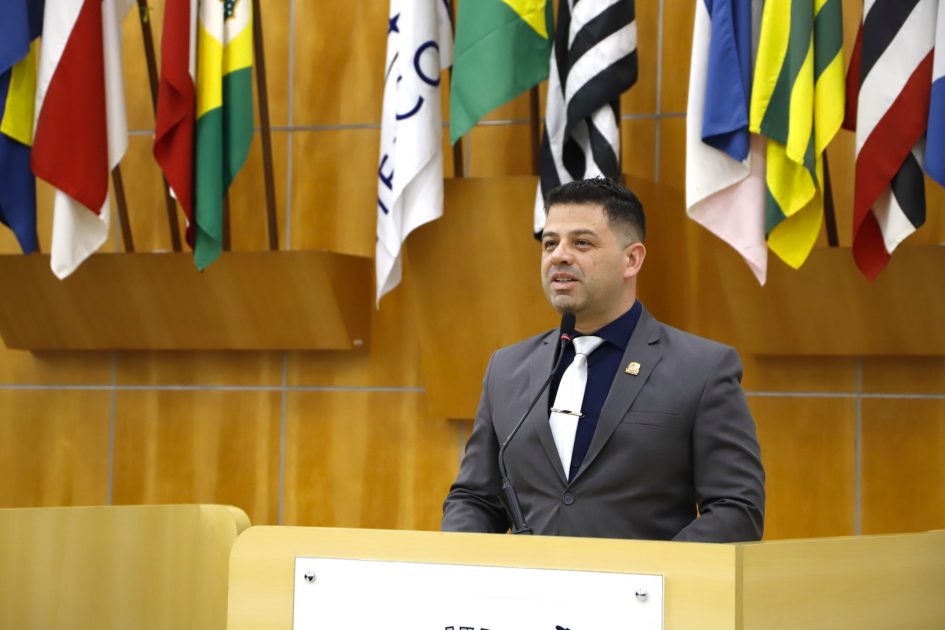 Jean Araújo pede correções urgentes no transporte público de Jacareí