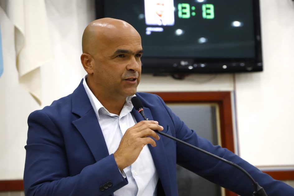Juex Almeida cobra intensificação de segurança e combate à perturbação do sossego em Jacareí