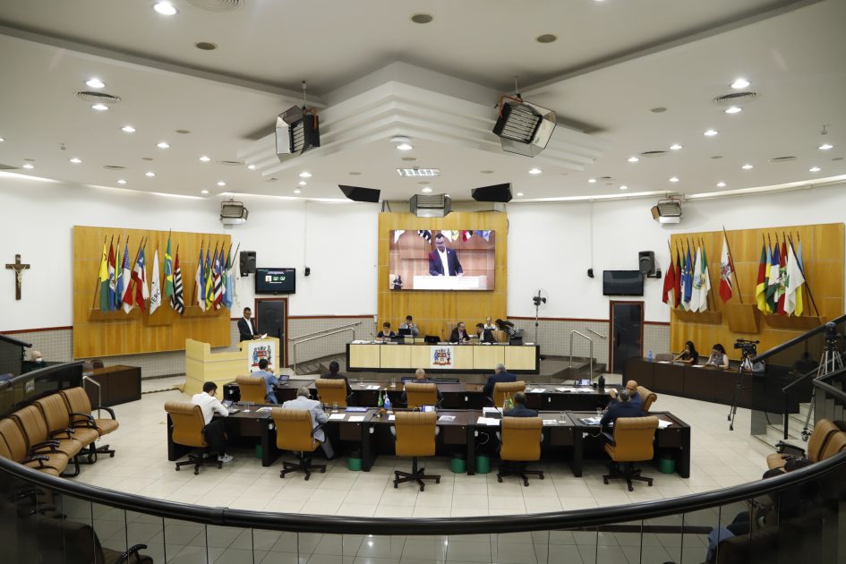 Câmara Municipal aprova financiamento para ampliação do sistema de água e outros dois projetos