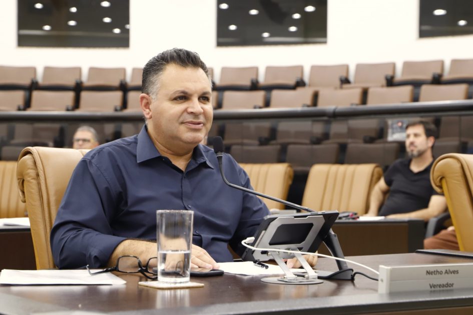 Netho Alves solicita monitores cardíacos para unidades de saúde de Jacareí