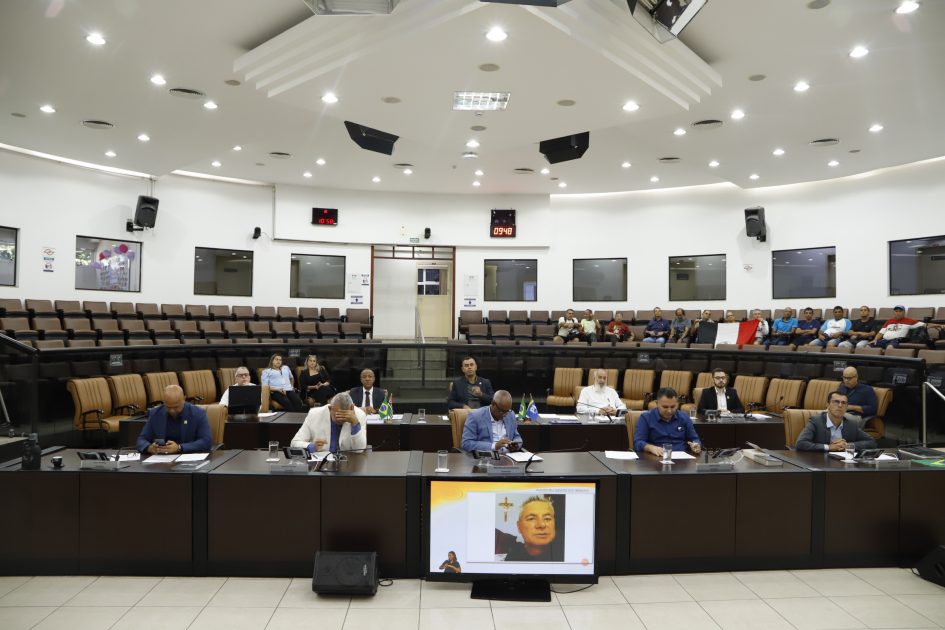 Câmara Municipal aprova atualização de lei que cria os Conselhos de Escolas