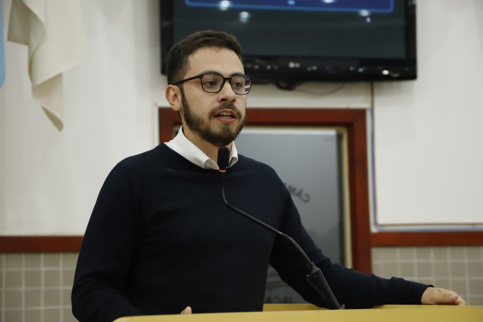 Gabriel Belém questiona prefeito sobre cronograma de Cartas de Anuência para projetos culturais