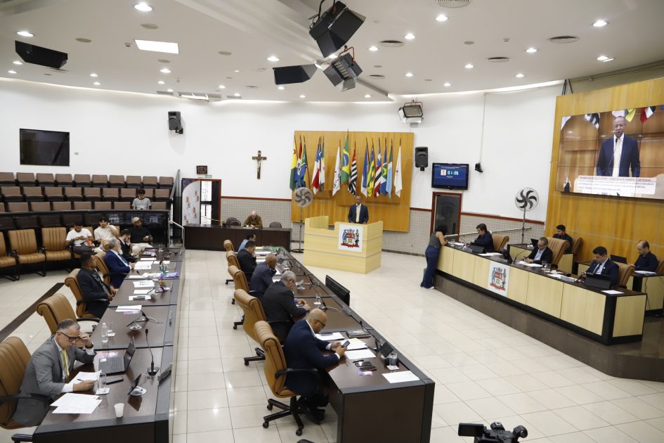 Câmara Municipal aprova anistia de multas e juros de contas do SAAE e regulamentação de jazigos
