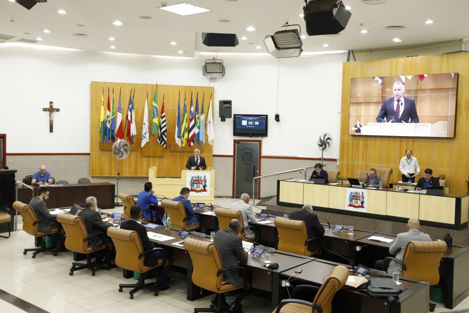 Câmara Municipal aprova quatro projetos na 12ª sessão do ano