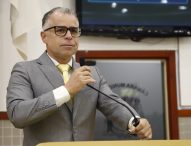 Luís Flávio pede informações sobre instalação de semáforo em cruzamento da Av. Castelo Branco