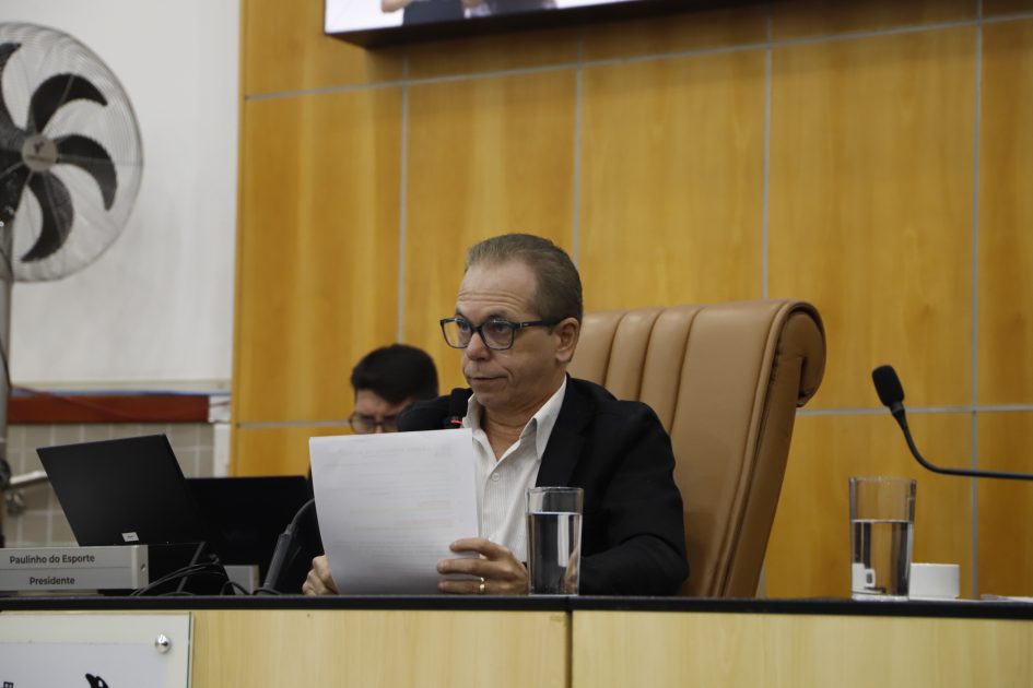 Paulinho do Esporte cobra limpeza em rua no Conjunto São Benedito