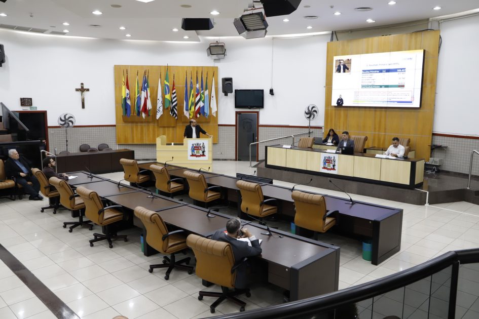 Comissão realiza audiência pública das metas fiscais dos primeiros quatro meses de 2026