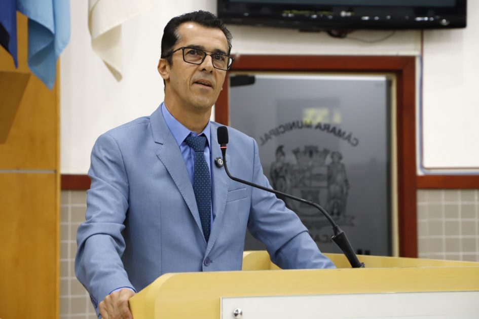 Daniel Mariano cobra Prefeitura sobre limpeza do Lago do Jaú, no Parque Califórnia