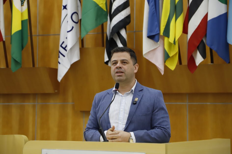 Jean Araújo cobra intensificação de rondas da PM no Cidade Nova Jacareí