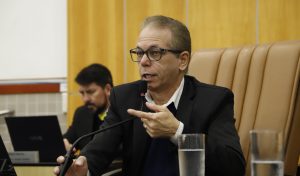 Paulinho do Esporte cobra reforço de patrulhamento policial no bairro Chácaras Reunidas Ygarapés