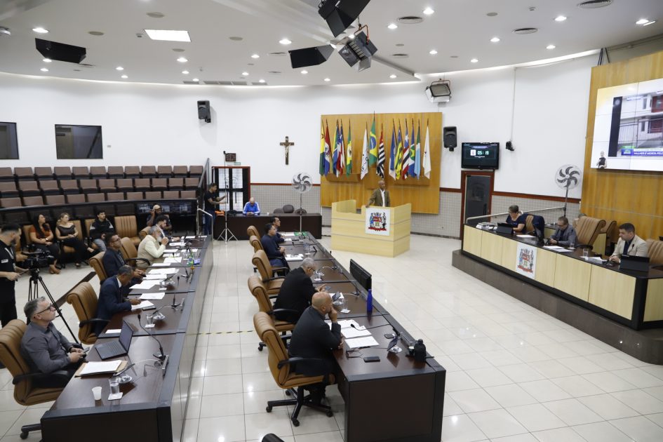 Câmara de Jacareí aprova programa para atendimento rápido a pacientes oncológicos e mais dois projetos