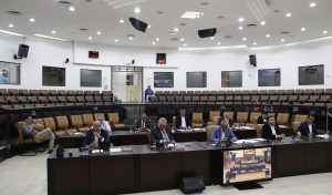 Câmara de Jacareí aprova alterações em lei sobre resíduos da construção civil e outros dois projetos
