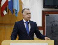 Luís Flávio questiona processo de contenção de deslizamento na Avenida Lucas Nogueira Garcez